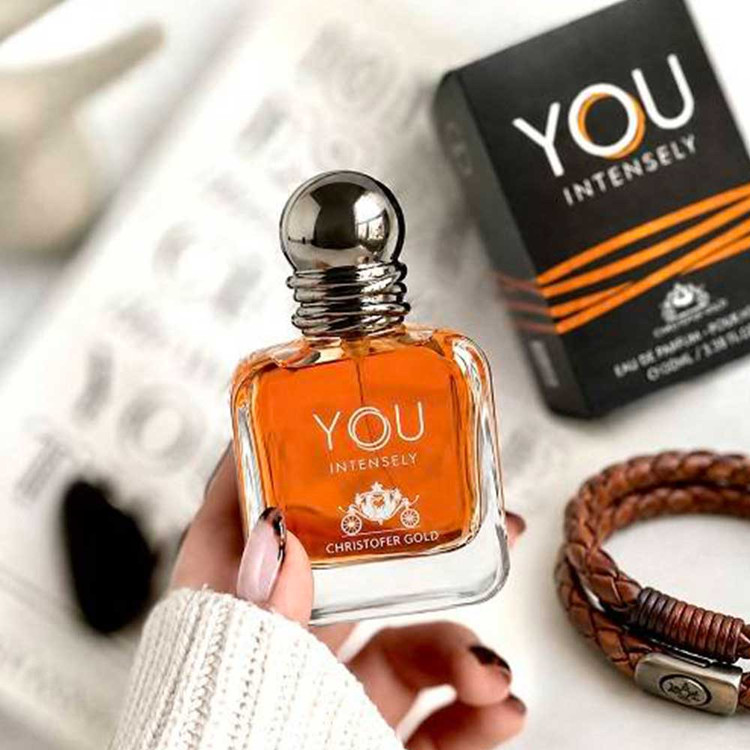 عطر مردانه کریستوفر گلد مدل استرانگر ویت یو اینتنسلی حجم 30 میلیلیتر